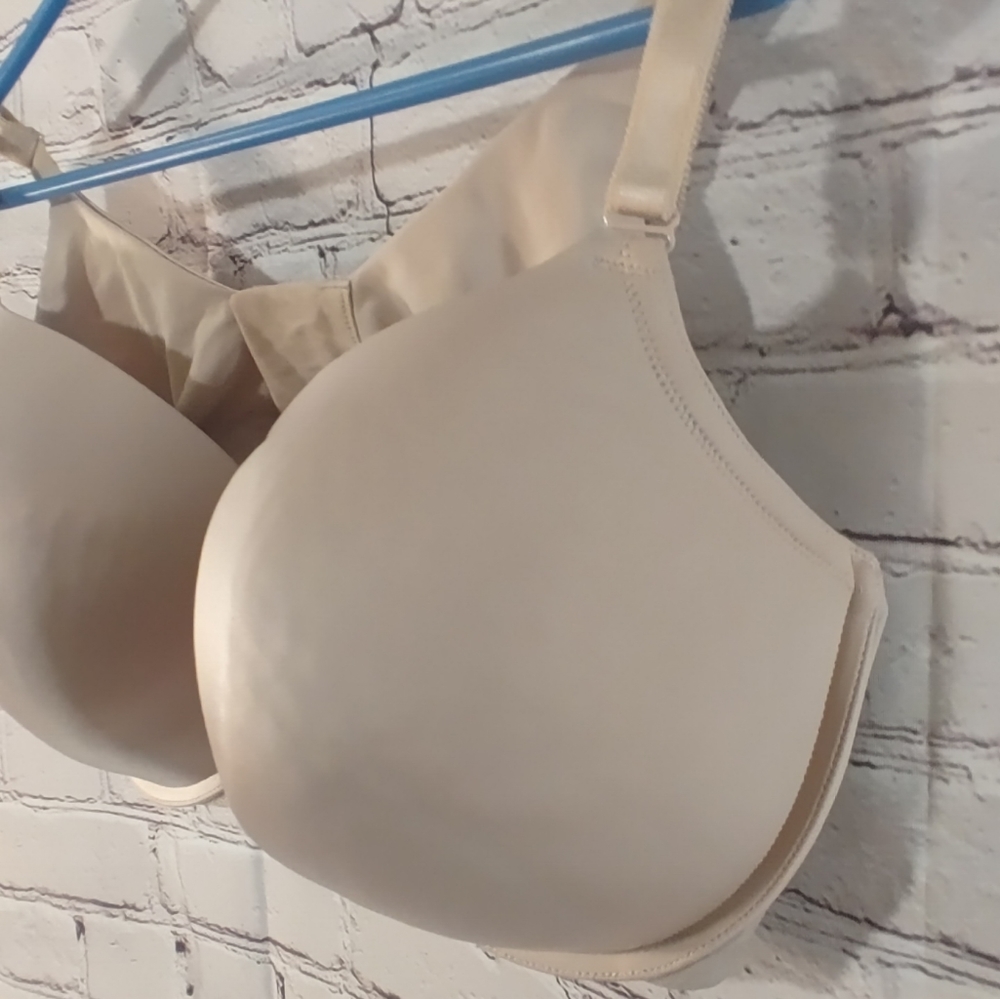 Torrid Curve Push Up Back Smoothing Tee Shirt Bra… - image 3